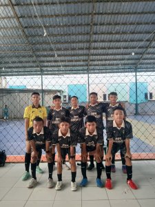 Tim Futsal PORPIDA Darunnajat Menang  Atas MTs Al Hikmah Benda, Melaju ke Babak Selanjutnya!